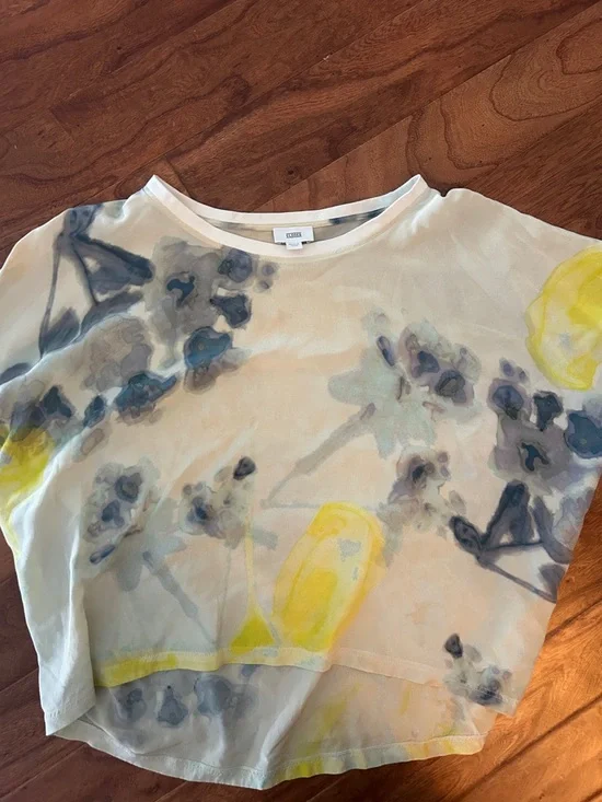 Closed 100% Silk Floral Water Color Graphic Sheer Flowy Blouse Size XS - Picture 3 of 7